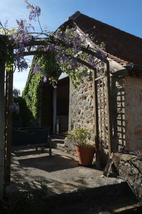 La Sagnarde, Maison En Pierre, Loubressac المظهر الخارجي الصورة